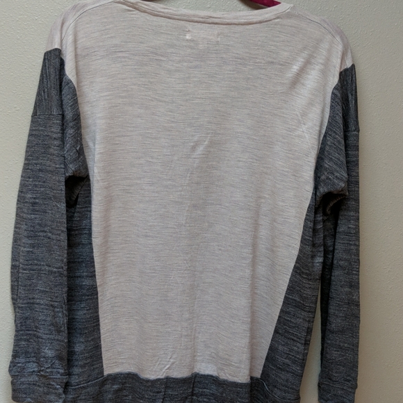 Madewell loose fitting top - Picture 7 of 8